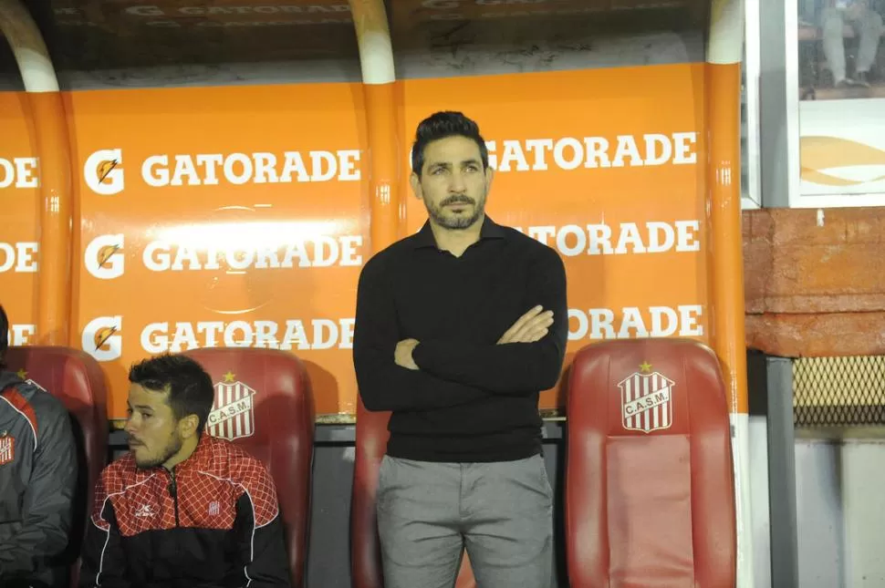 PREOCUPACIÓN. El técnico Walter Gastón Coyette sabe que deberá trabajar intensamente para que San Martín pueda convertirse en un equipo con pretensiones.  LA GACETA / FOTO DE HECTOR PERALTA