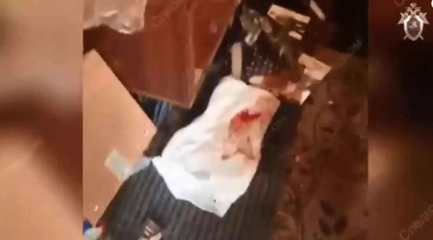 ASÍ ENCONTRARON LA VIVIENDO. Luego del allanamiento fue detenido el dueño de casa.