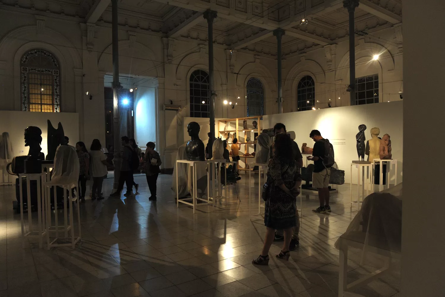 Con una enorme convocatoria, comenzó La noche de los museos