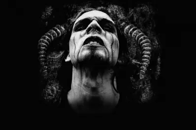 Un “Fausto” minimalista y tucumano