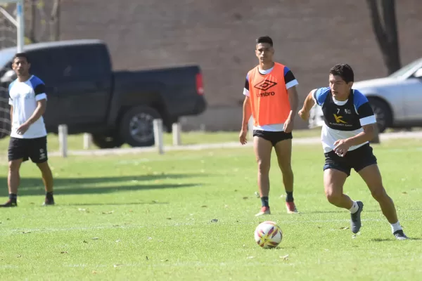 Cuál sería el equipo titular de Atlético ante Lanús