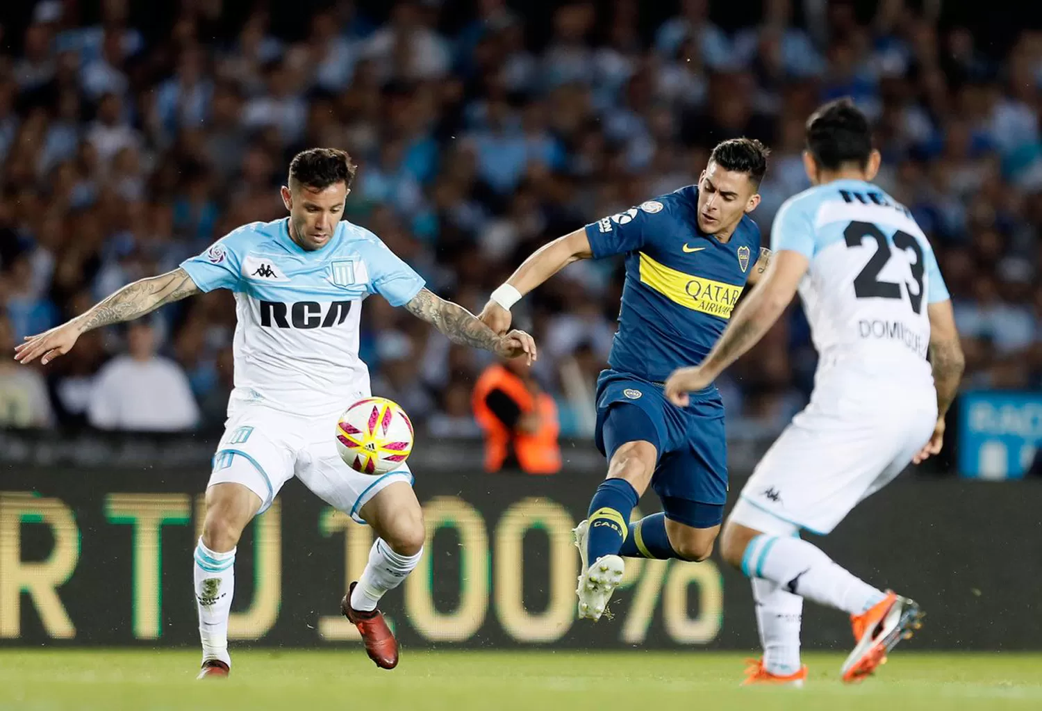 EN AVELLANEDA. Racing igualó con Boca.