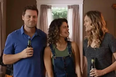 En tiempos del poliamor, la ficción indaga sobre el tema