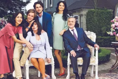 Confirman dos nuevas temporadas de La casa de las Flores