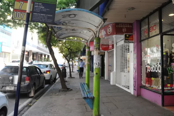 El nuevo paro de colectivos ya se siente en las calles tucumanas