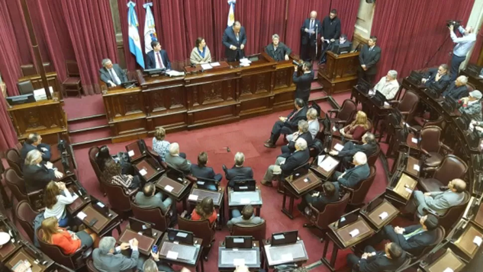 El Senado rechazó la resolución que dispuso el cargo extra a la tarifa de gas