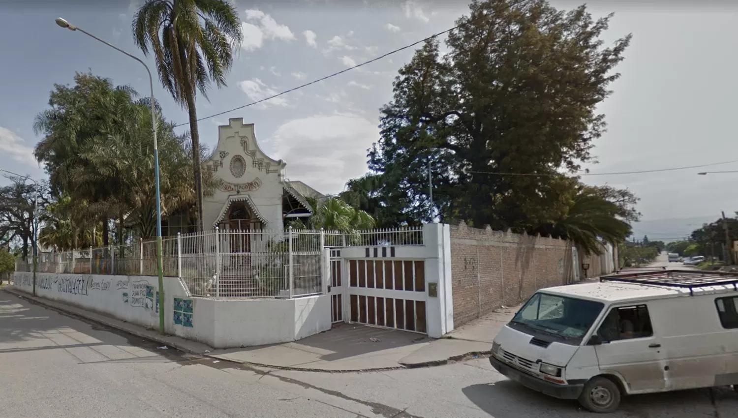 ZONA NORTE. El hombre fue encontrado sin vida a metros de avenida Ejército del Norte.