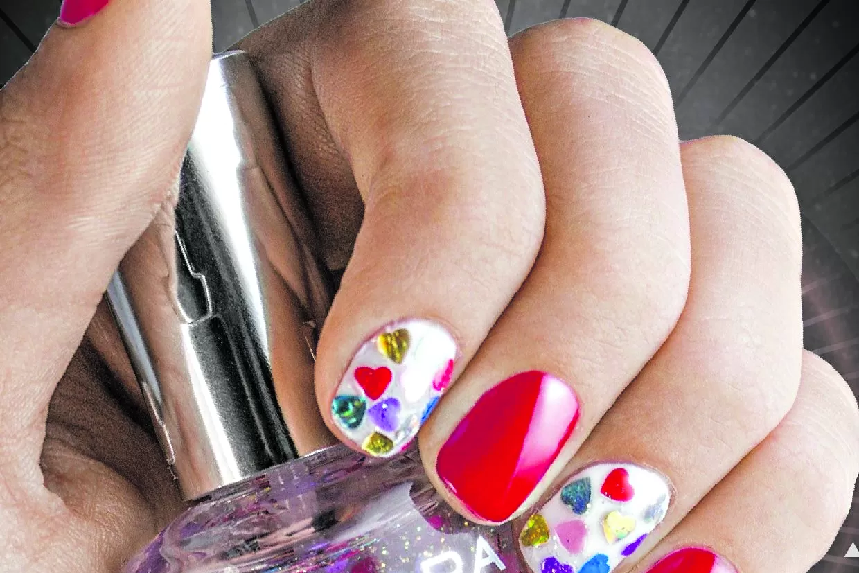 Manos y pies con más diseño y color