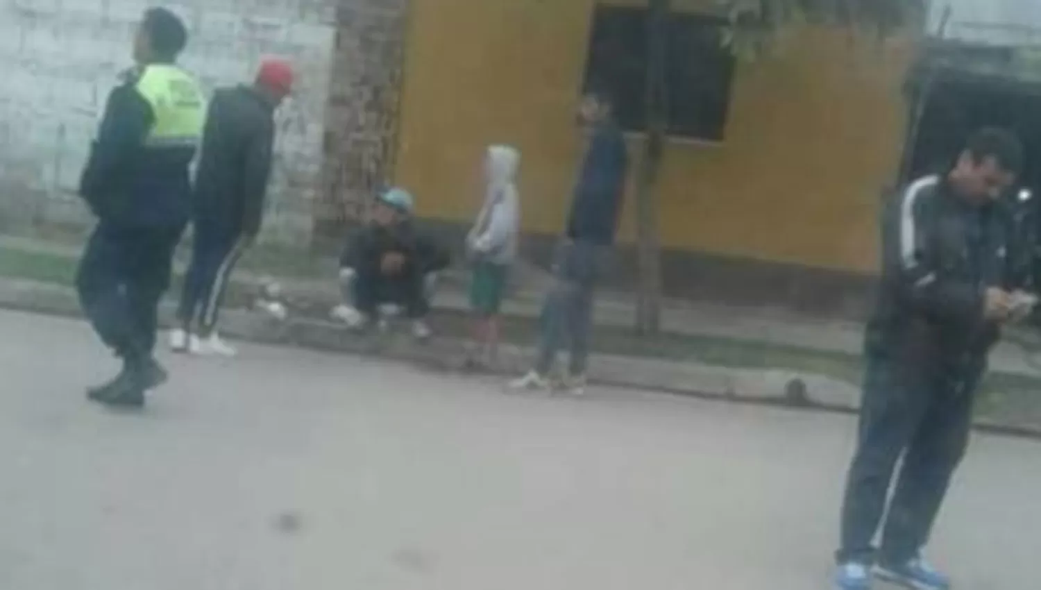 Tiroteo en Villa Muñecas: un hombre resultó baleado en la cabeza