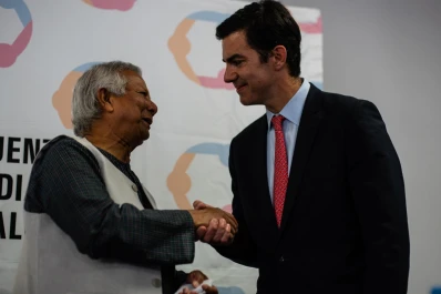 Urtubey participó del Encuentro Mundial de Valores y habló sobre la pobreza en el país