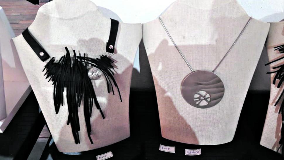 La artesanía se apoderó del Mercado Cultural