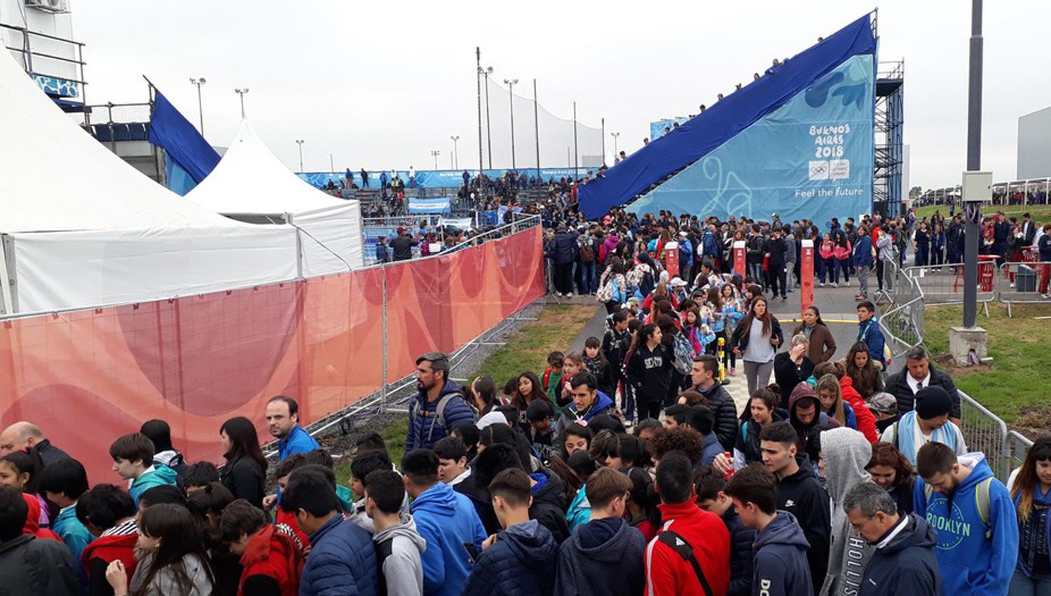 LA GENTE COLMÓ EL PARQUE OLÍMPICO