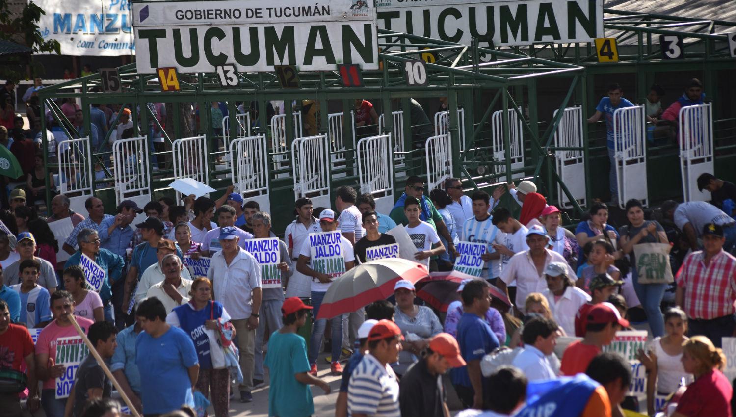 ¿Que pasó en el hipódromo? Todas las perlitas que dejó el acto peronista