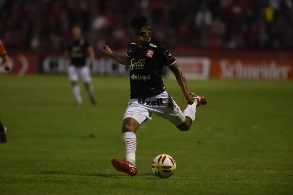 UN ABONADO. García dijo presente en todos los juegos de la temporada; siete por Superliga y dos por Copa Argentina. la gaceta / foto de diego araoz