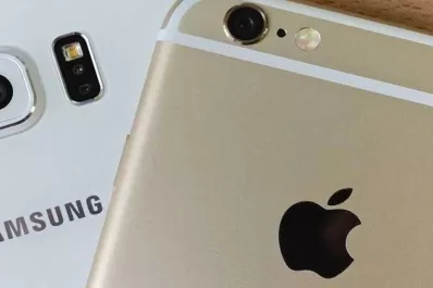 Apple y Samsung fueron acusados de reducir la velocidad de sus dispositivos para que los usuarios deban renovarlos una y otra vez