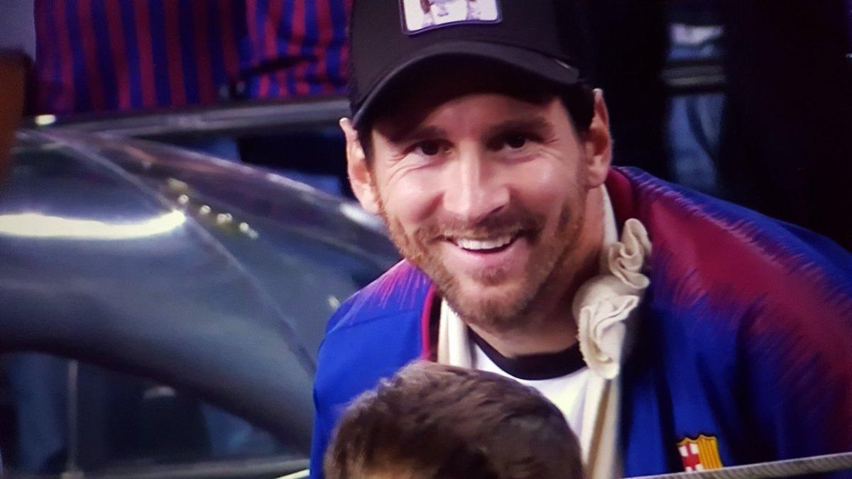 MESSI, FELIZ EN LOS PALCOS