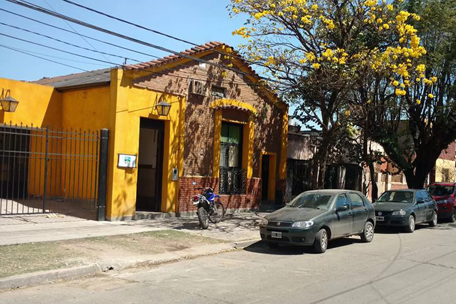 TUCU TUCU. El hostal se encuentra en Álvarez Condarco al 200.