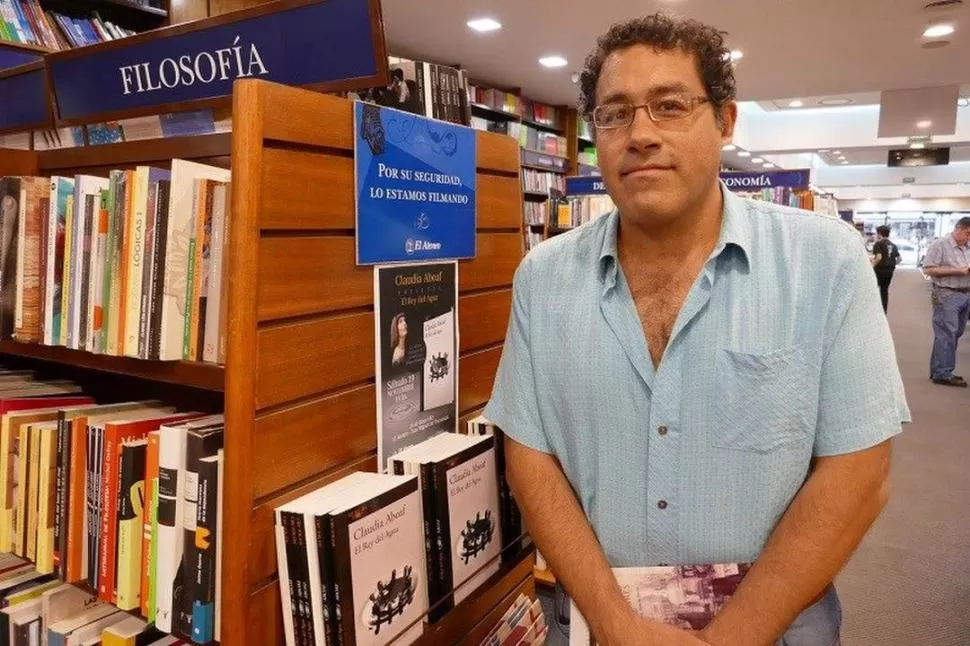 EL AUTOR. Fabián Soberón vivió tres meses en “La gran manzana”. 