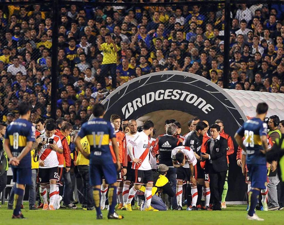 EN 2004. En semifinales, Boca dejó River en el camino gracias a los tiros penales.