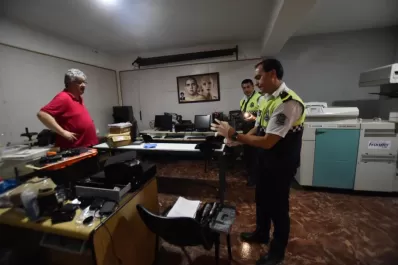 En Concepción robaron el archivo de un artista fotográfico