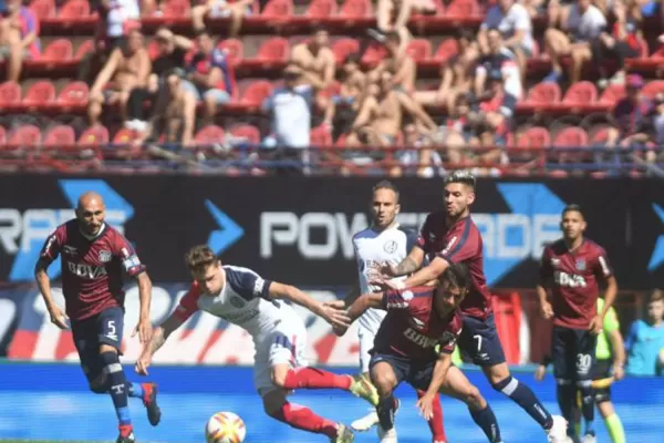 San Lorenzo perdió con Talleres y sigue en picada