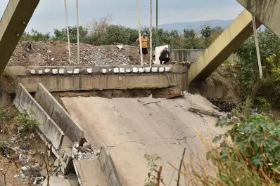 El informe de las causas del derrumbe del puente en Canal Sur estarían el próximo mes