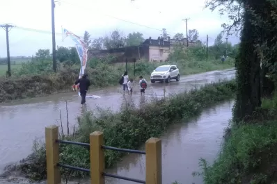 Anegamientos y canales desbordados: el este de la provincia fue el más afectado por las lluvias