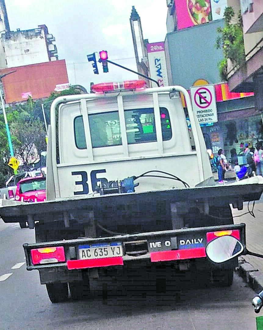 Robo en el estacionamiento de un super