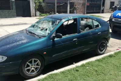 Un presunto abuso en una escuela generó tensión en La Costanera: hay policías heridos
