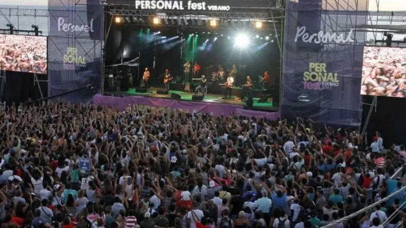 Personal Fest: por las condiciones climáticas se demora el comienzo