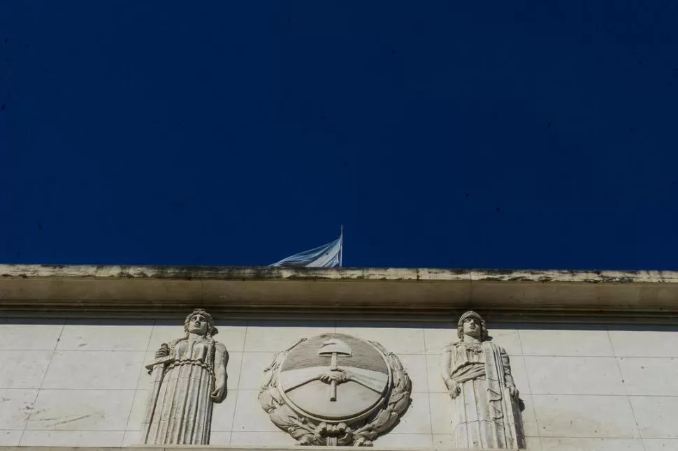 EL PALACIO DE JUSTICIA. Fachada de la sede del Poder Judicial de Tucumán. la gaceta / FOTO DE JORGE OLMOS SGROSSO 