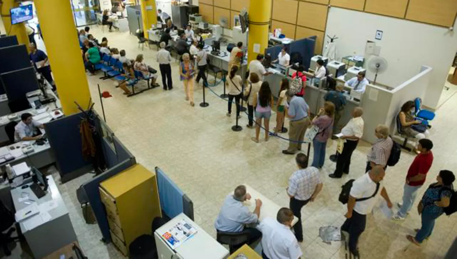 A horas de la votación, ponen en duda el estado financiero de la obra social universitaria