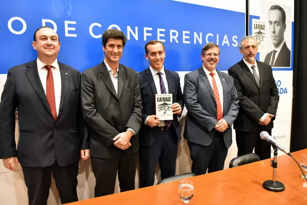 El financiamiento de la política se convierte en el pecado original, afirma Alconada Mon