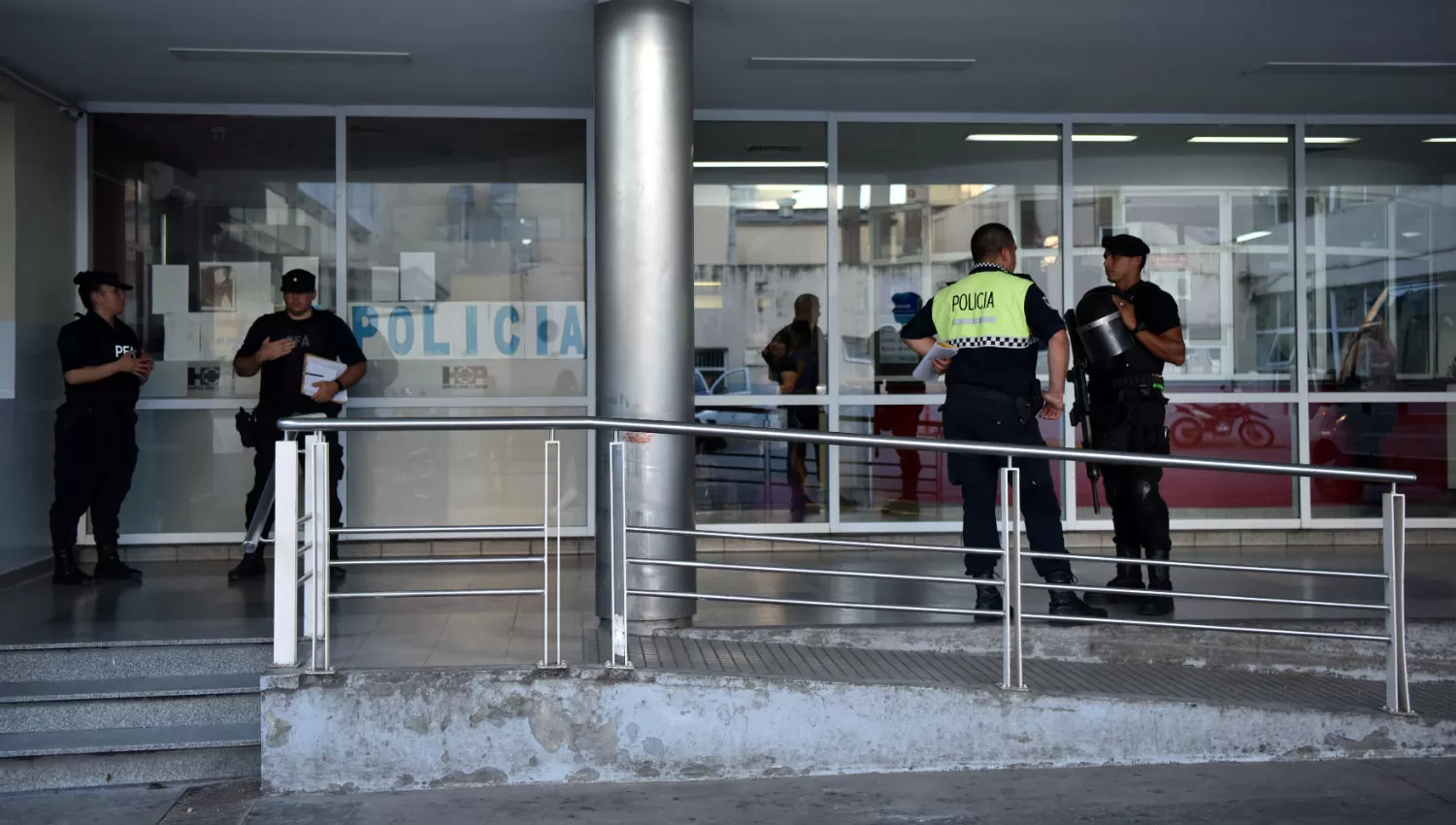EN EL PADILLA. El cabo se encuentra en estado crítico. LA GACETA / INÉS QUINTEROS ORIO