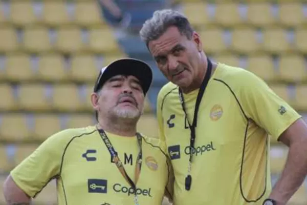 Islas dijo que Maradona se siente preparado para volver a dirigir el seleccionado argentino