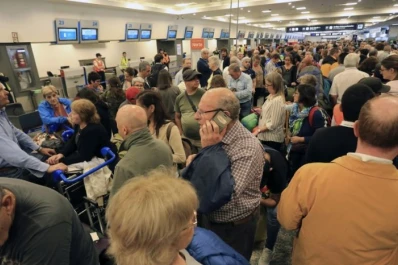 Conflicto con Aerolíneas: cómo saber si tu vuelo fue cancelado o reprogramado