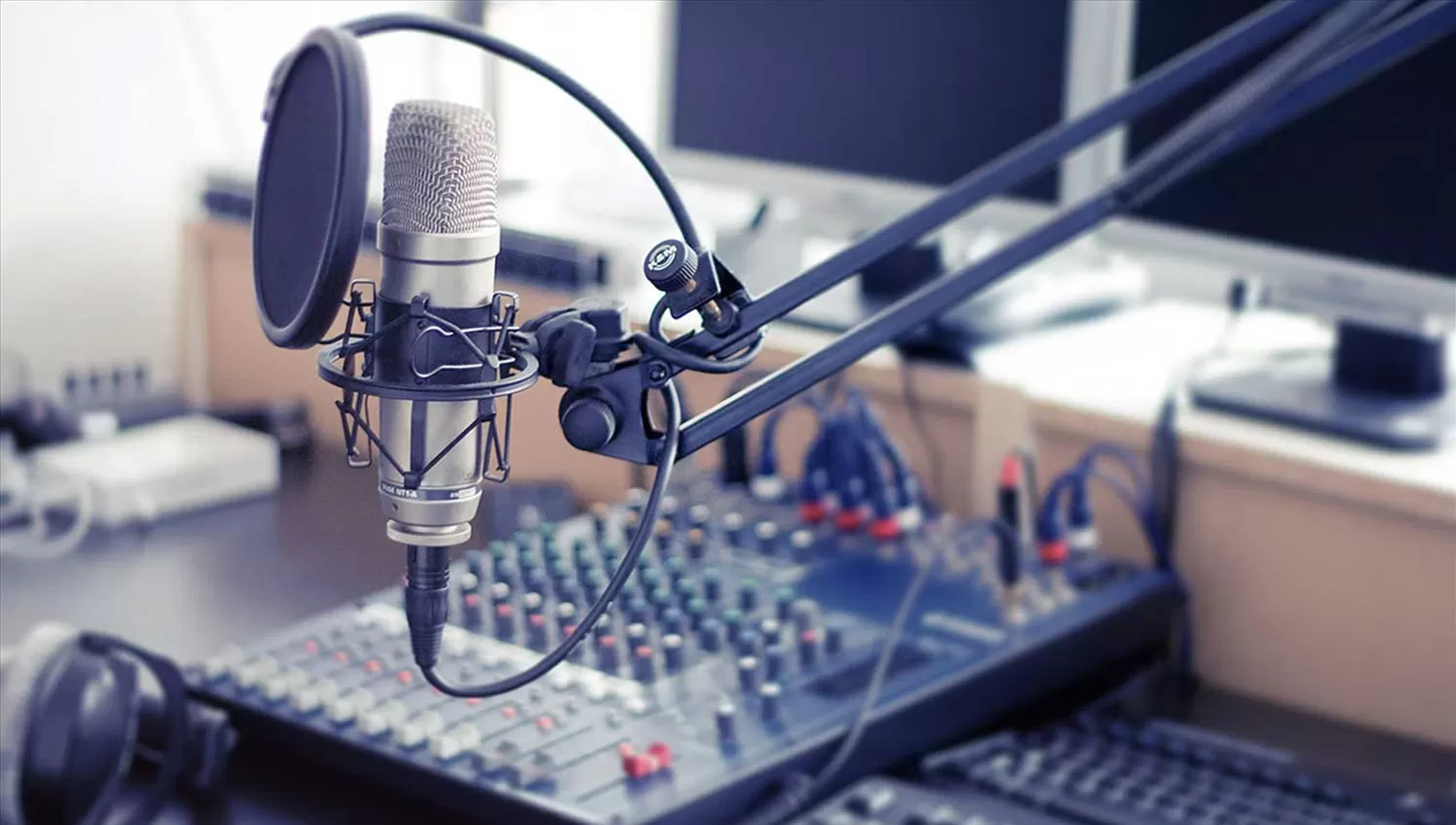 El Gobierno nacional adjudica licencias de radios FM en Tucumán