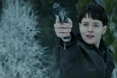 La chica de la telaraña: una hacker en el poder