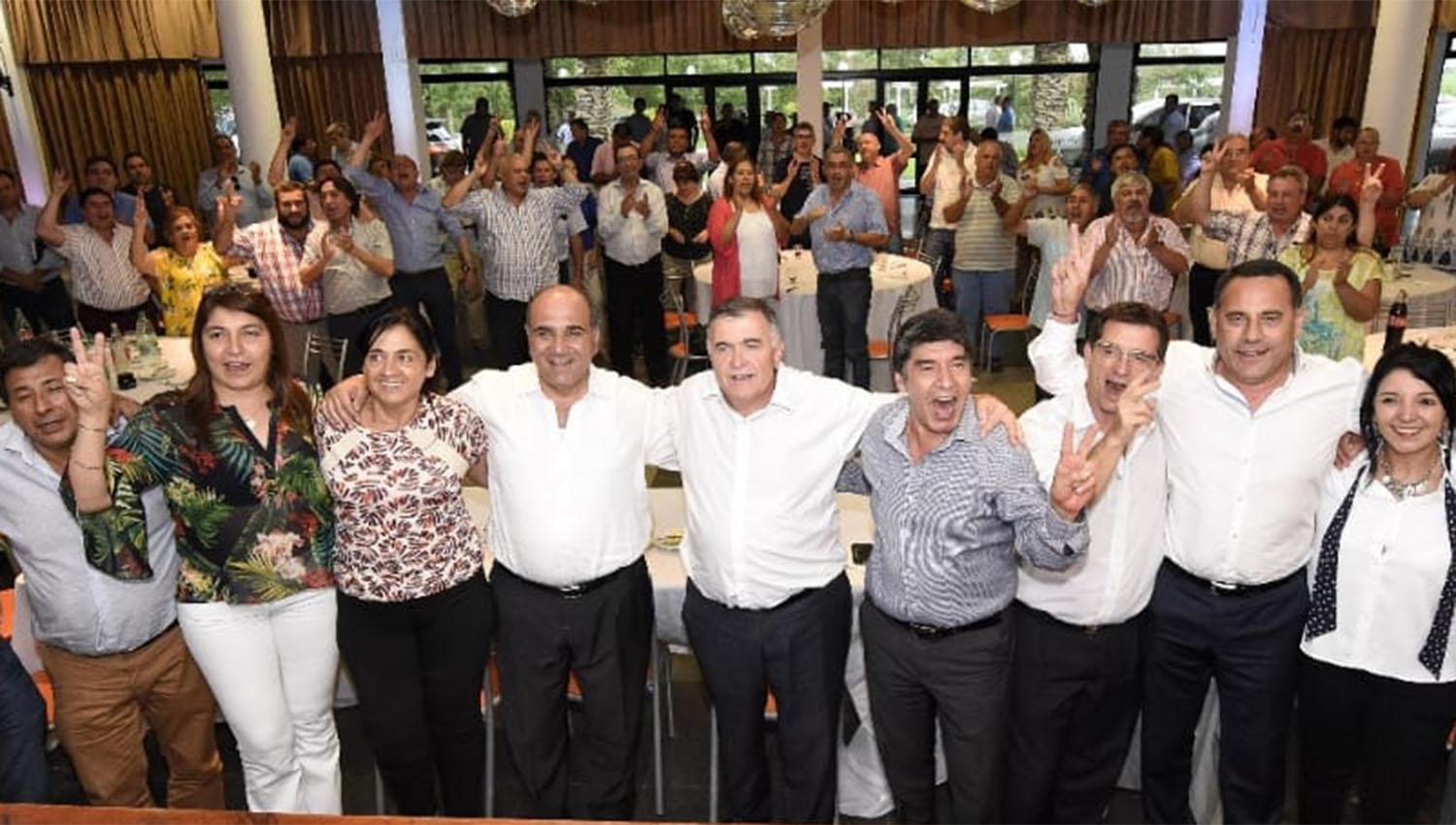 Jaldo protagonizó un saludo con el alperovichista Sergio Burra Mansilla