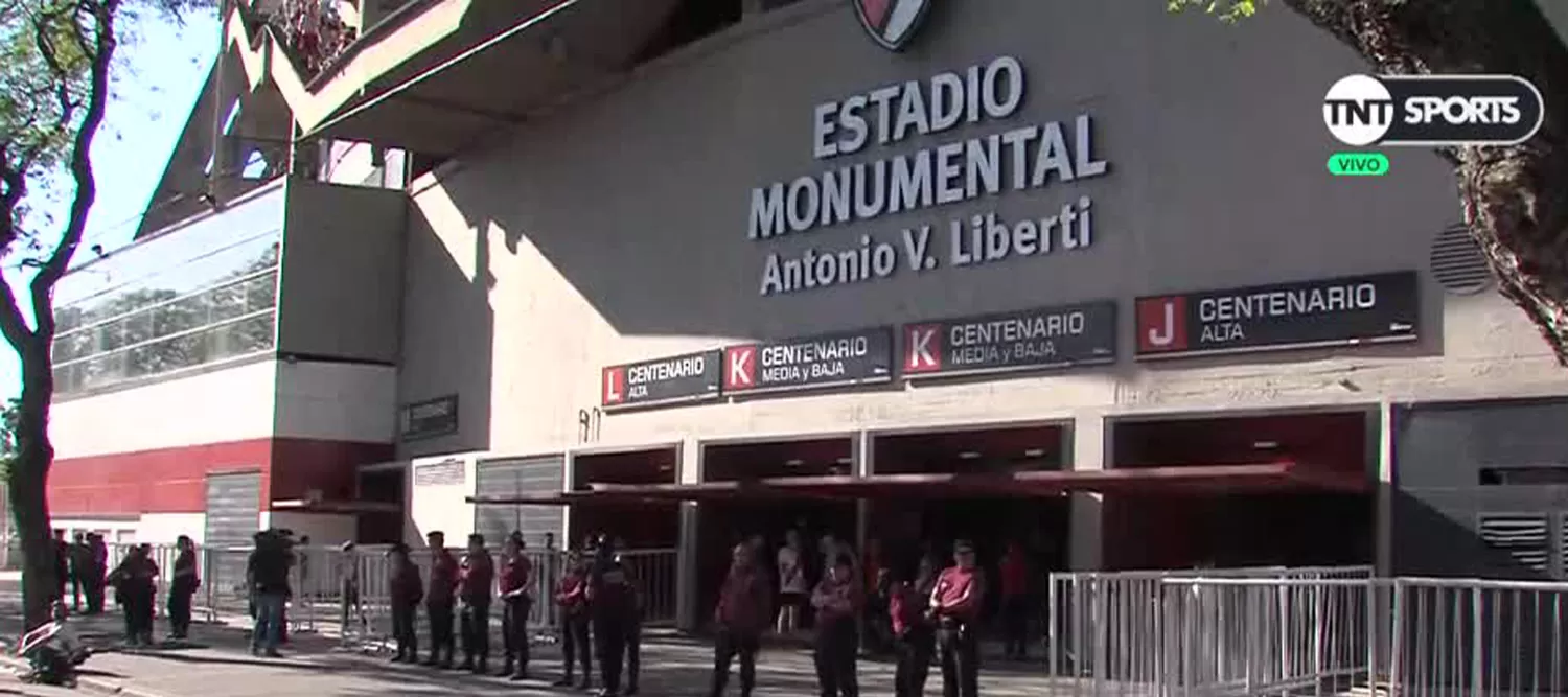 FALLÓ GRAVE DEL OPERATIVO DE SEGURIDAD EN EL ESTADIO DE RIVER Y ALREDEDORES