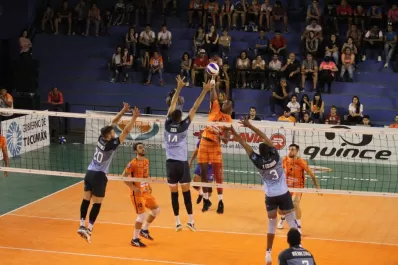 Monteros Voley no pudo sumar