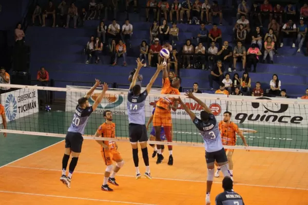 Monteros Voley no pudo sumar