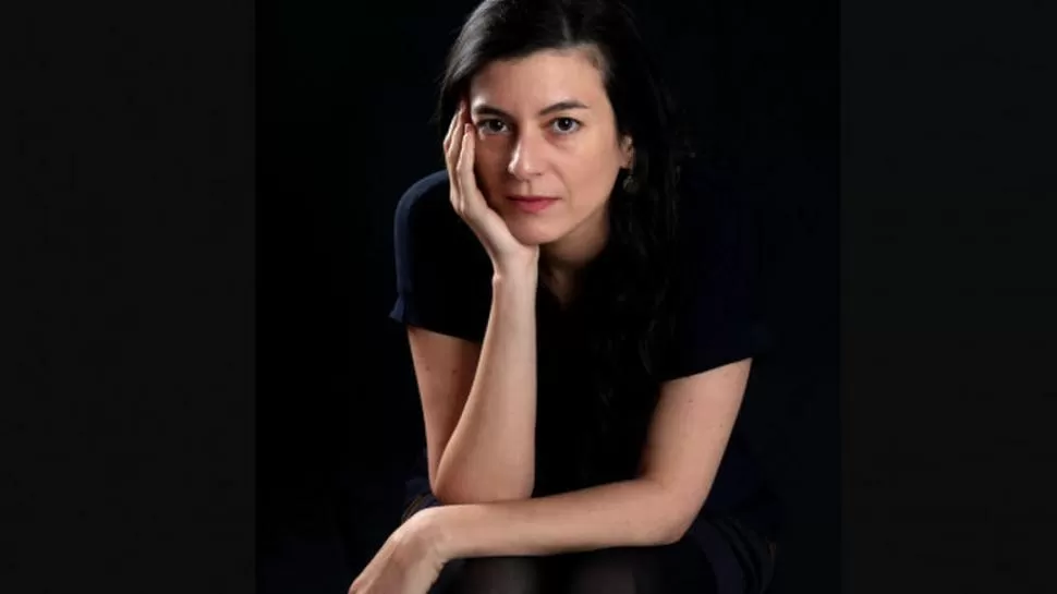 INQUIETANTE. Para Schweblin, escribir es más que contar historias, dice Boix.  