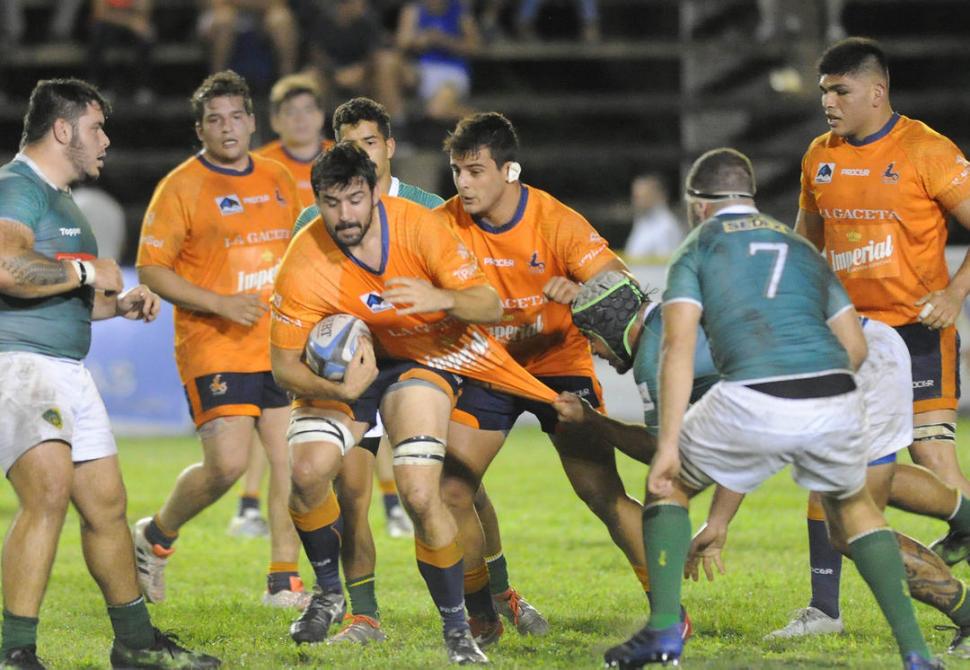 ESPECTÁCULO. Tucumán y Brasil jugaron un gran partido. La “Naranja” tendría dos amistosos planeados para 2019. la gaceta / foto de hector peralta
