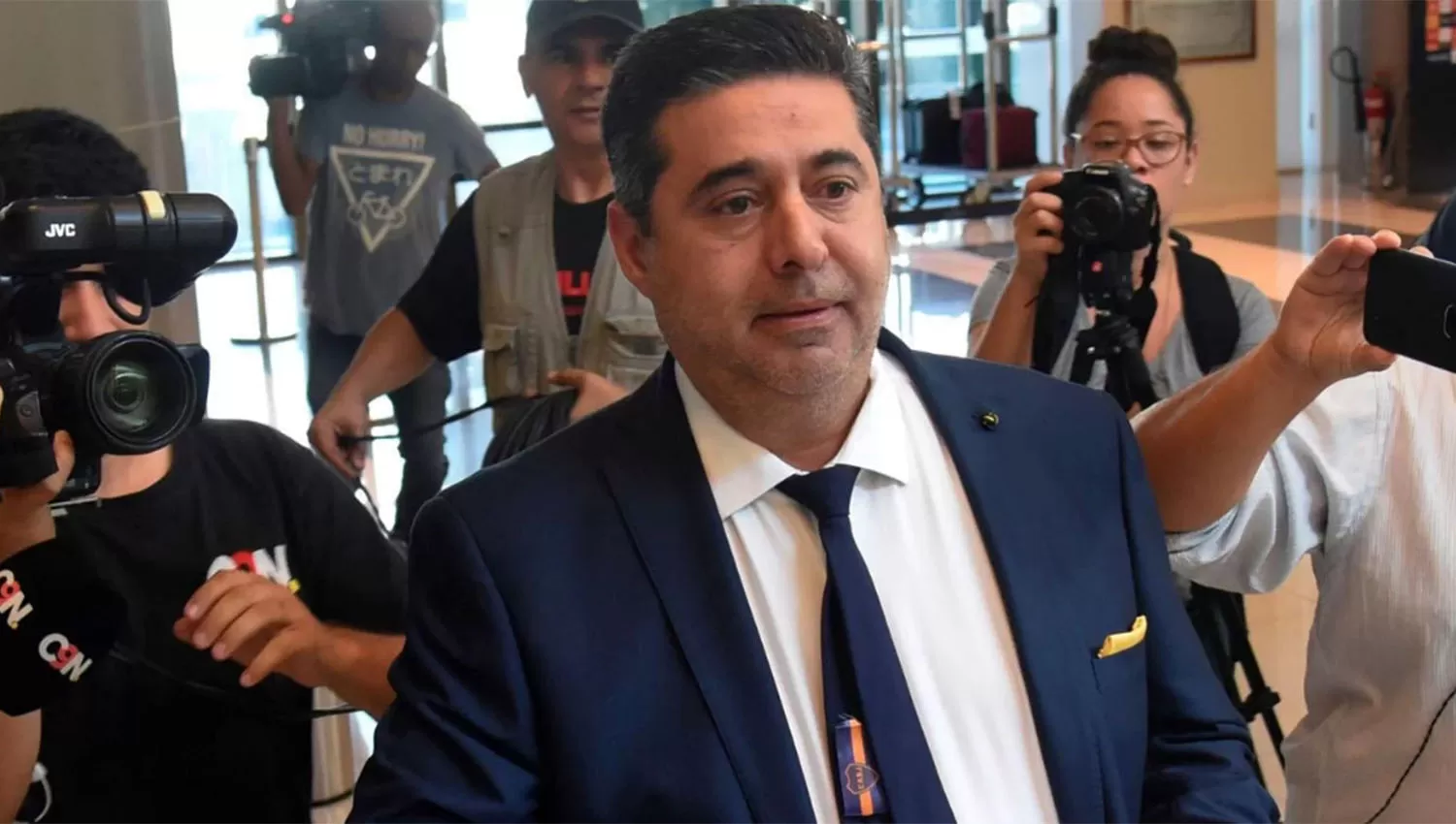 Angelici: no aceptamos jugar ningún partido hasta que el tribunal se expida