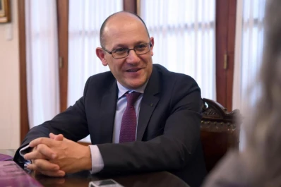 Carbajo Cascón: “vivimos en  la época del buen gobierno tanto público como privado”