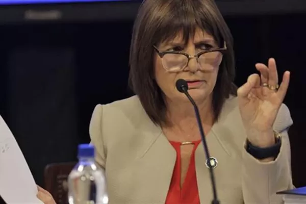 Bullrich justificó que se haya ampliado el uso de armas de fuego para agentes federales
