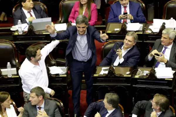 Diputados votó por unanimidad la Ley Yedlin que pasó al Senado