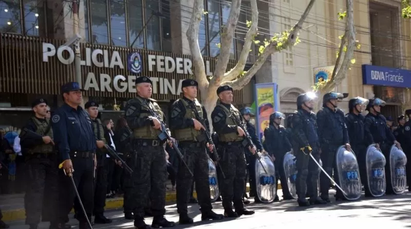 Un juez prohibió el uso del nuevo protocolo de armas en Capital Federal