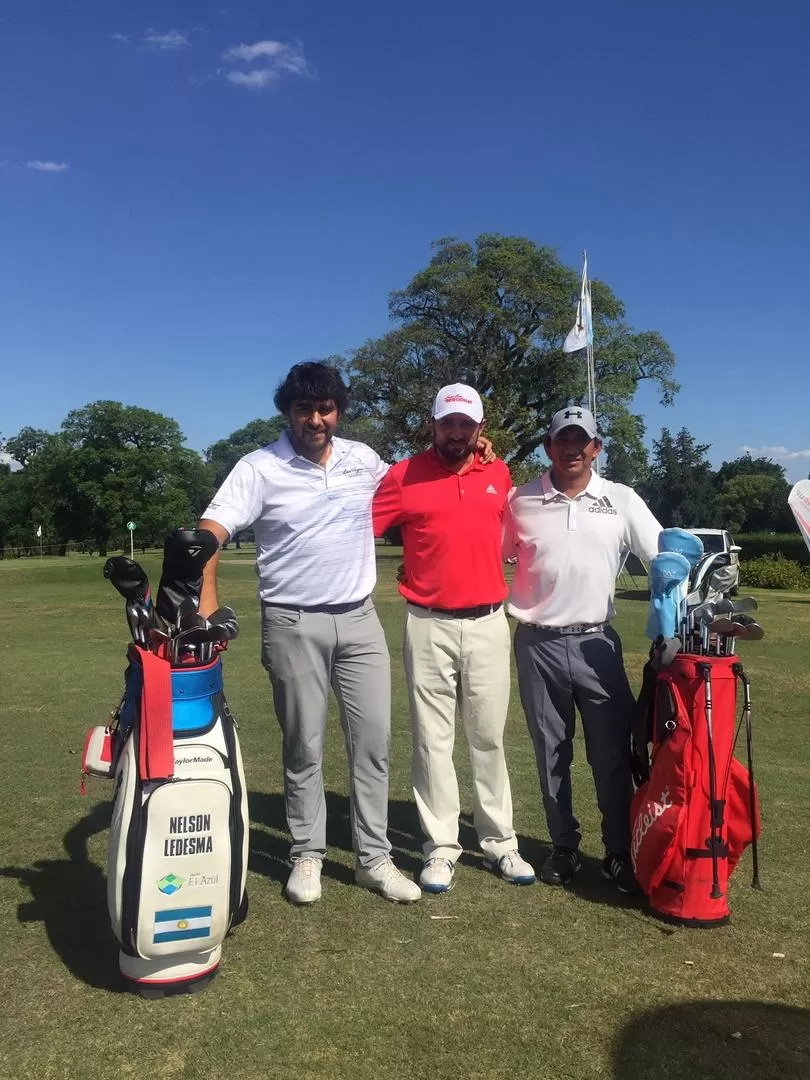 ENTRENAMIENTO. Nelson Ledesma, Julio Zapata y César Costilla. PRENSA JOCKEY CLUB 